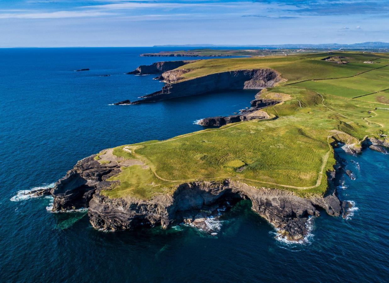 Kilkee Townhouse By Trident Holiday Homes Eksteriør bilde