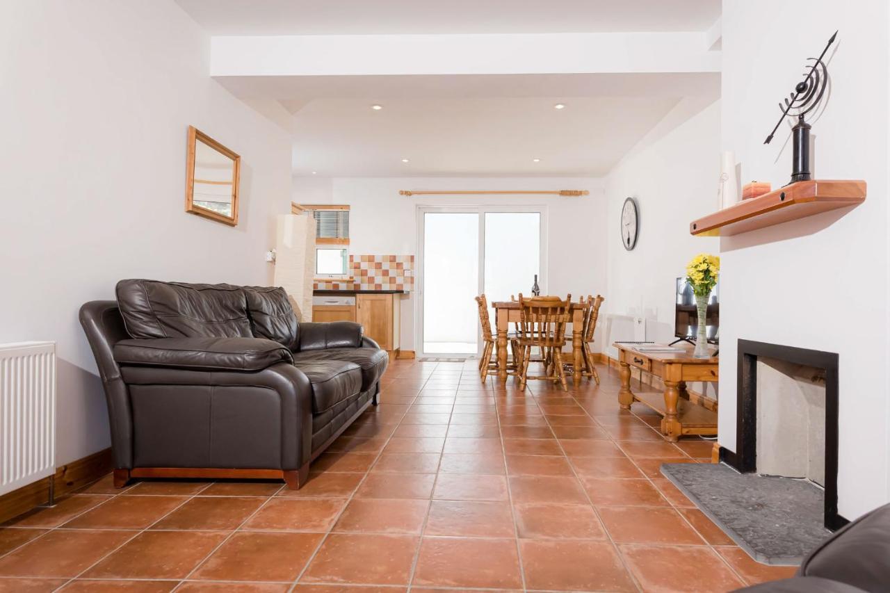 Kilkee Townhouse By Trident Holiday Homes Eksteriør bilde