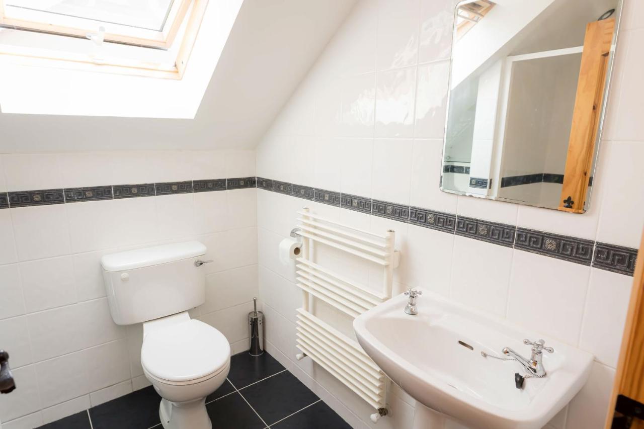 Kilkee Townhouse By Trident Holiday Homes Eksteriør bilde